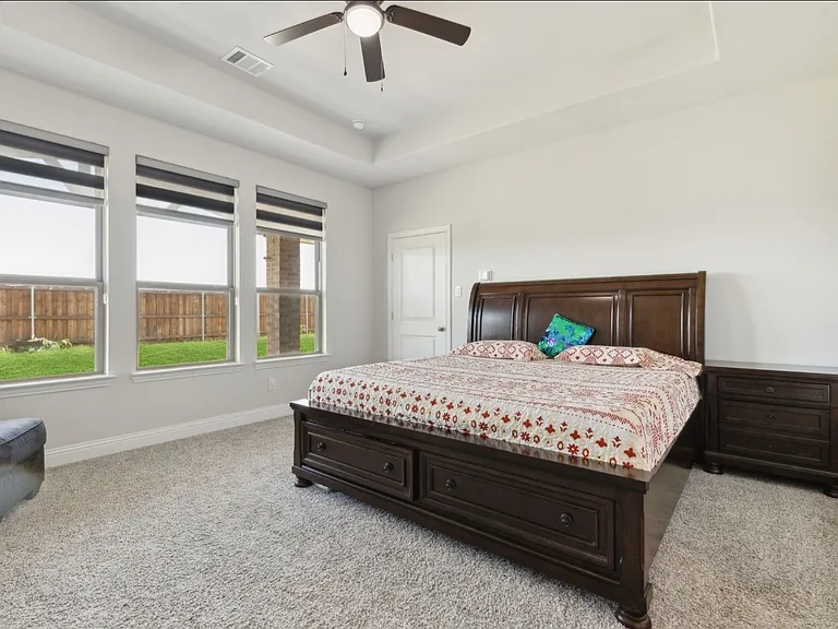 3640 Lillian Ct — Photo 16