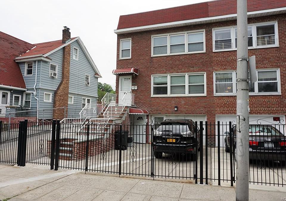 1st image of 126 Elliott Ave