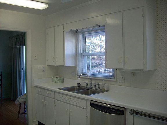 2nd image of 4510 Northridge St NE