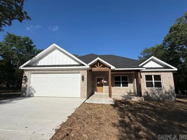 18 Wilderness Rd, Greenbrier, AR 72058