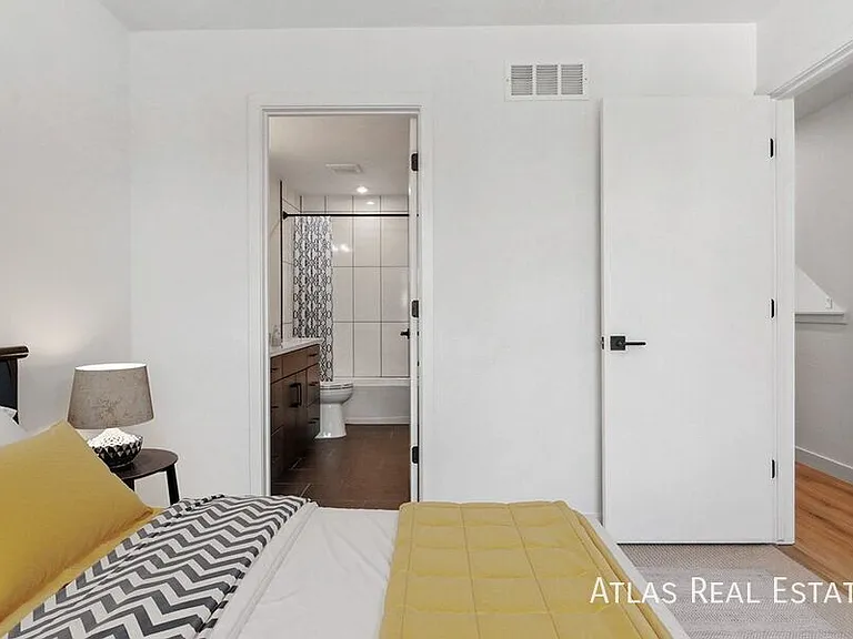 240 Osiander Street — Photo 6