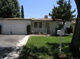8358 Lullaby Ln, Panorama City, CA 91402