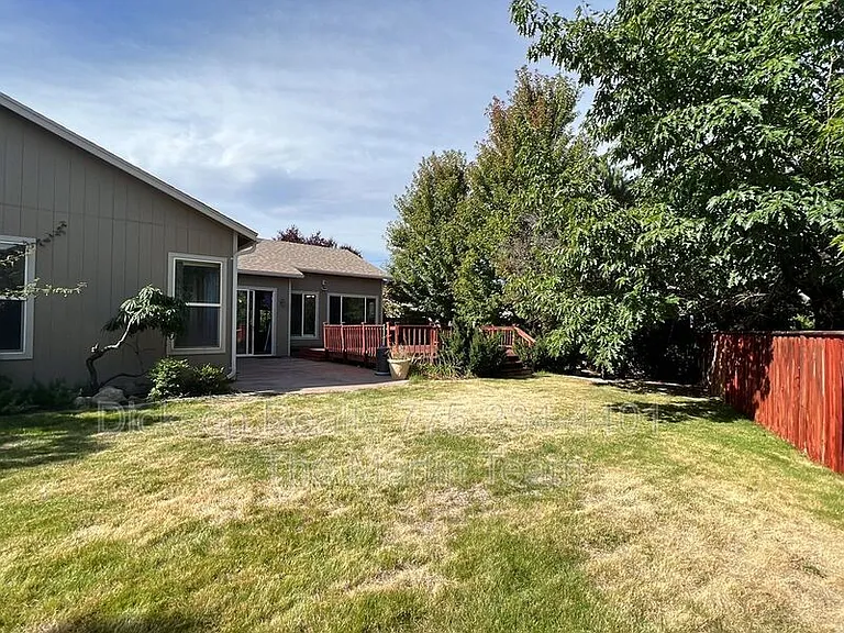 3340 Sansol Ct — Photo 26