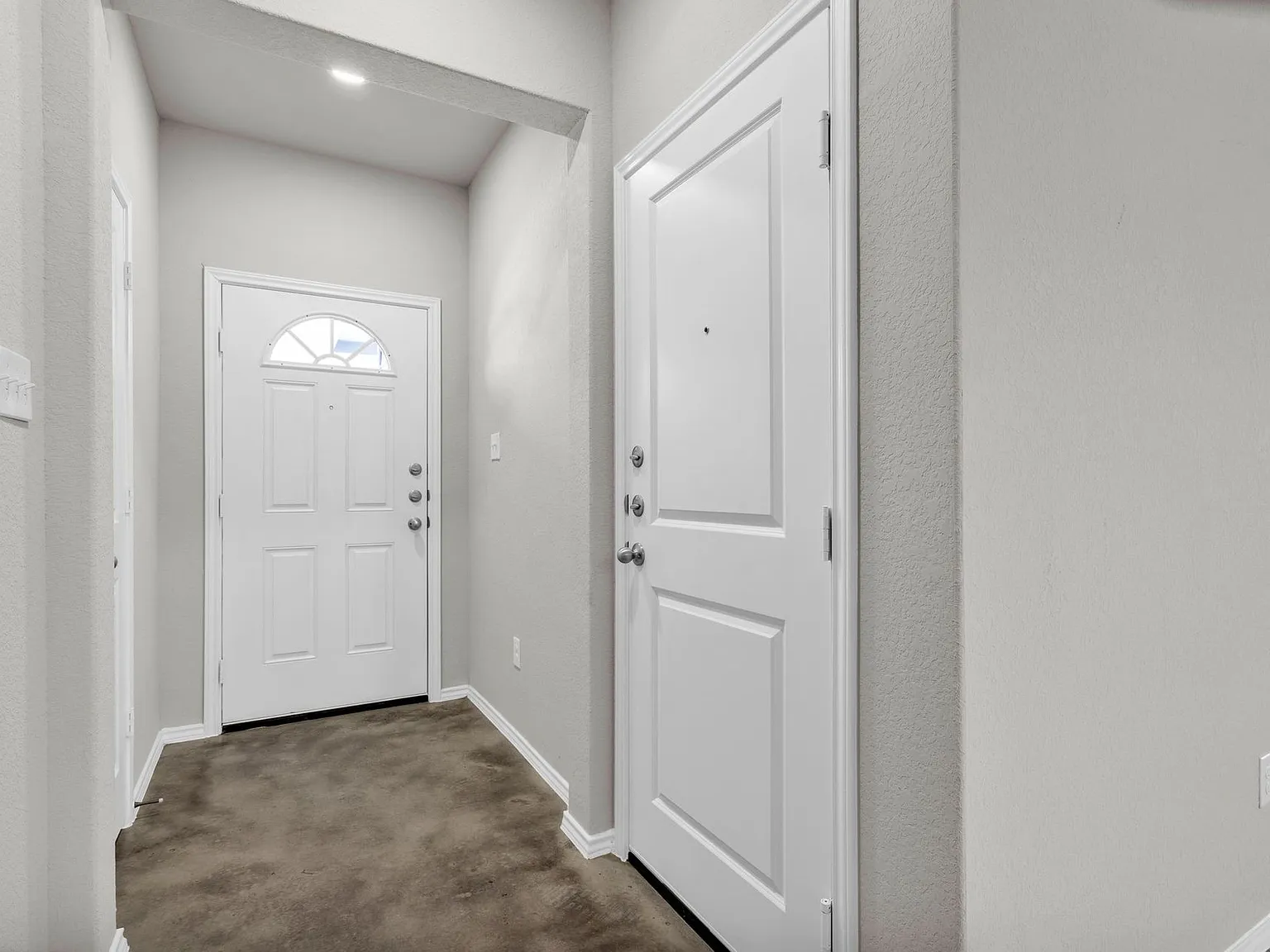 9934 Hazy Bend — Photo 4