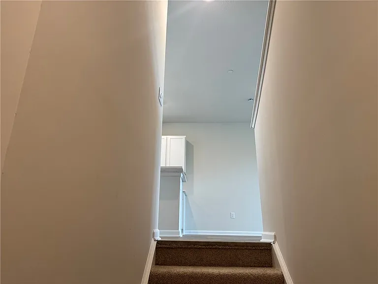315 Alliance Dr — Photo 9