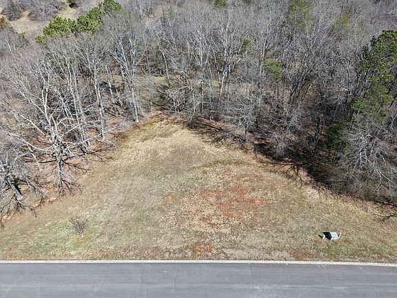 2nd image of 161 Riverside Dr