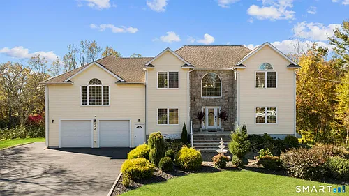 34 Birdseye Rd Photo 1