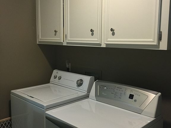 5th image of 22 Glenview Ct