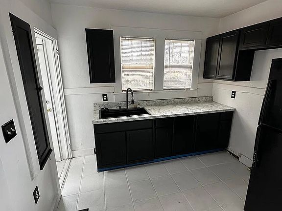 5th image of 7508 4th Ave S