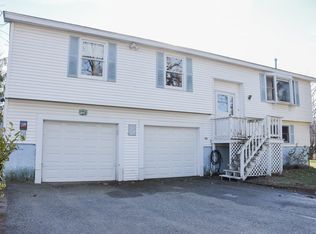 66 Ford St, Methuen, MA 01844