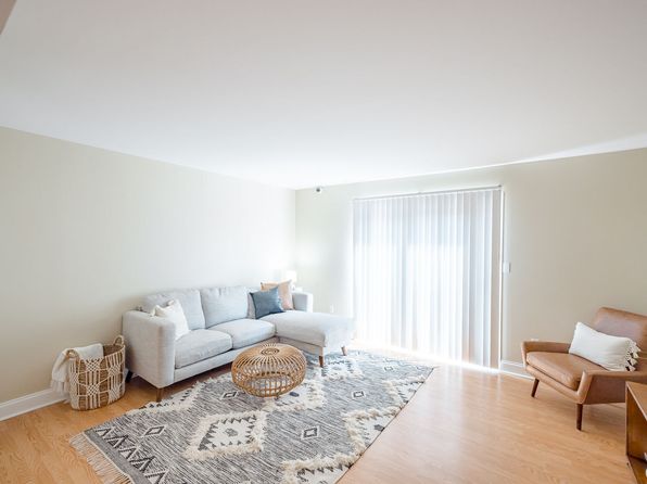 2400 Village Rd #3115