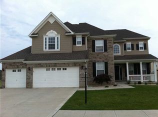 1812 Ballyganner Dr, Avon, IN 46123