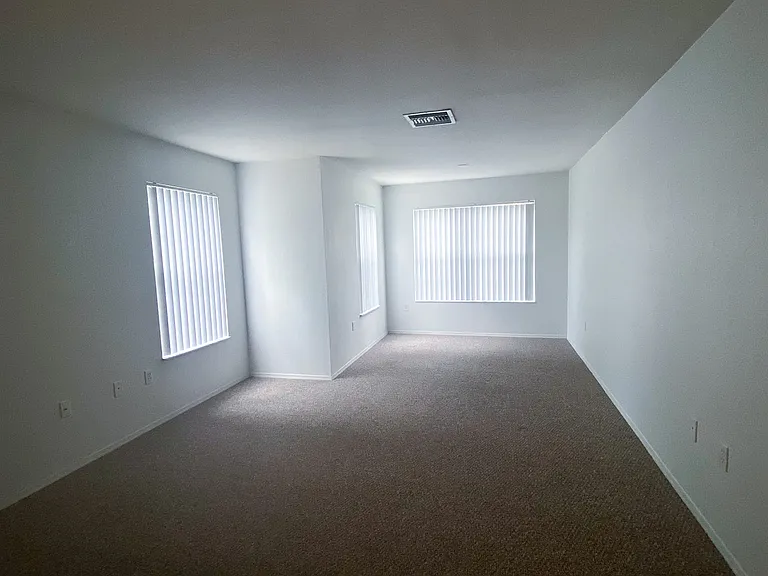 Osprey Ridge Apartments — Photo 10
