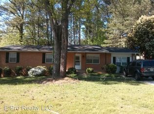 4595 Saint Andrews Dr SW, Atlanta, GA 30331