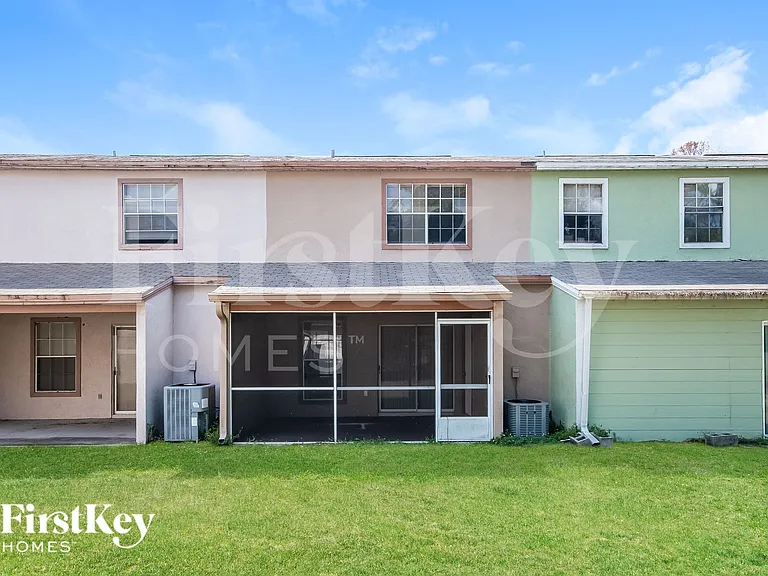 11005 Yorkshire Ridge Ct — Photo 15