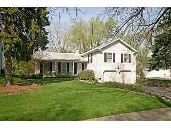 1570 Leabrook Ln photo 1