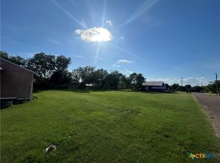 Rogers St, Mcgregor, TX 76657