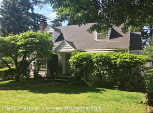 9741 NE Campaign St, Portland, OR