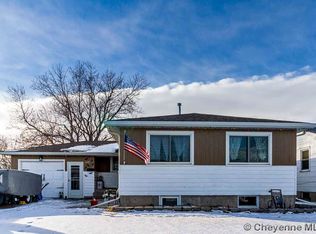 1610 Crook Ave, Cheyenne, WY 82001