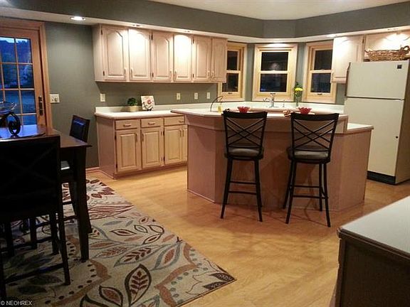 5th image of 2406 Indianpath Dr