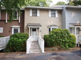 5434 Pine Top Cir, Raleigh, NC 27612