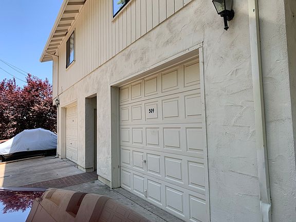 2nd image of 509 McGowan St