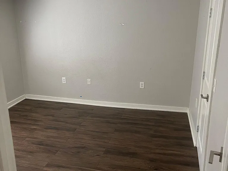 2320 Santa Rosa St — Photo 8