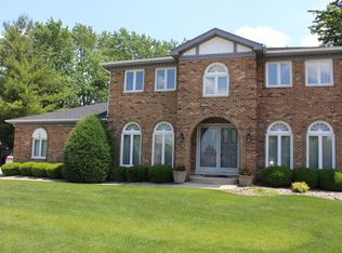 13497 Strawberry Ln, Orland Park, IL