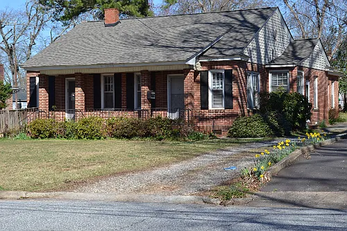 205B E Broad St #205B Photo 1