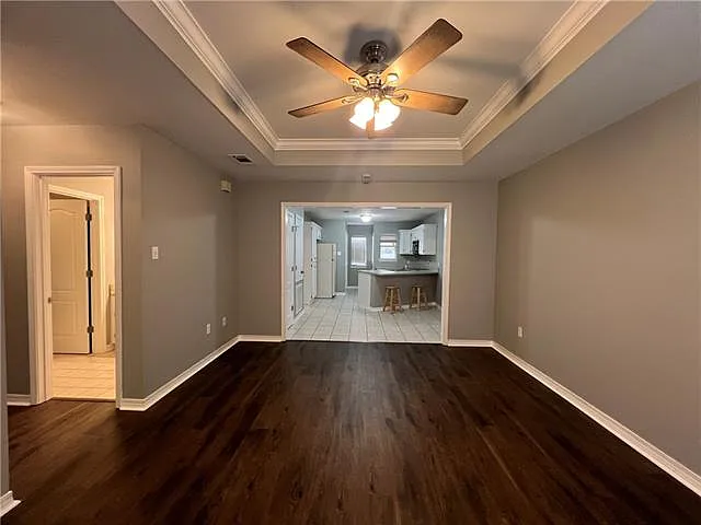 2 bed, 2.0 bath, 822 sqft, $1,200 — Photo 3