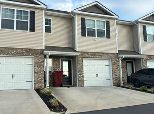 1073 Hammett Rd, Johnson City, TN 37615