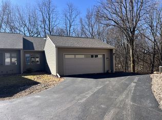 466 44th Avenue Ct #17, East Moline, IL