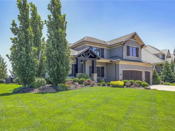 16441 Cody St, Overland Park, KS 66221