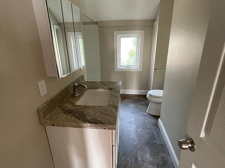 2 Ford St #1 — Photo 3