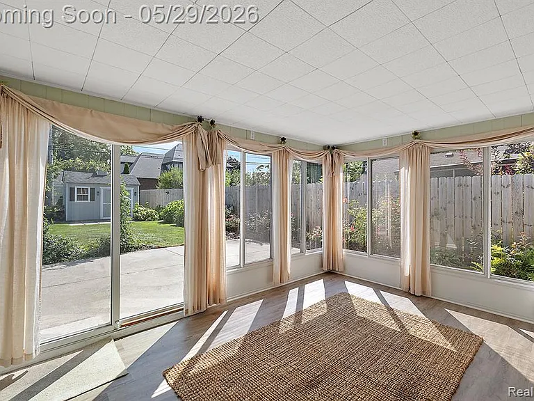2546 Dorchester Rd — Photo 25