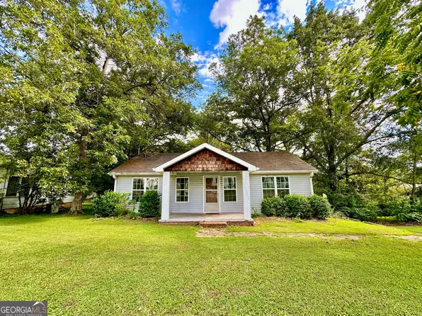 511 Chestnut St, Bremen, GA 30110