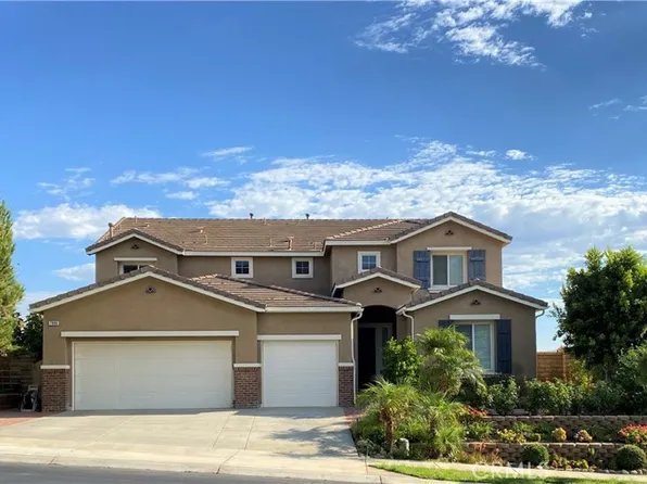 7986 Summer Day Dr, Corona, CA 92883