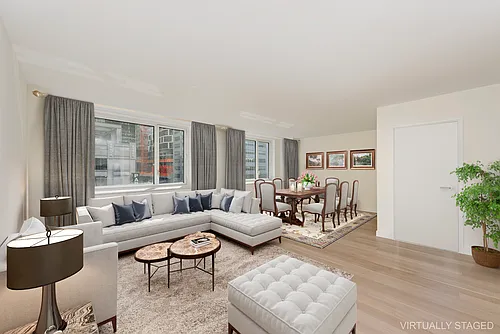 301 W 53rd St #4K Photo 1