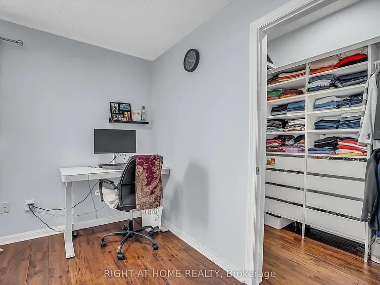 89 Cornell Park Ave — Photo 46