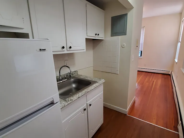 62 Brighton Ave #208 — Photo 4