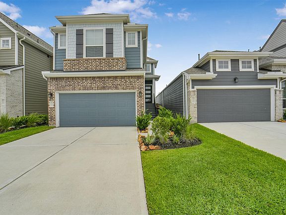 2nd image of 21062 Garden Palm Dr