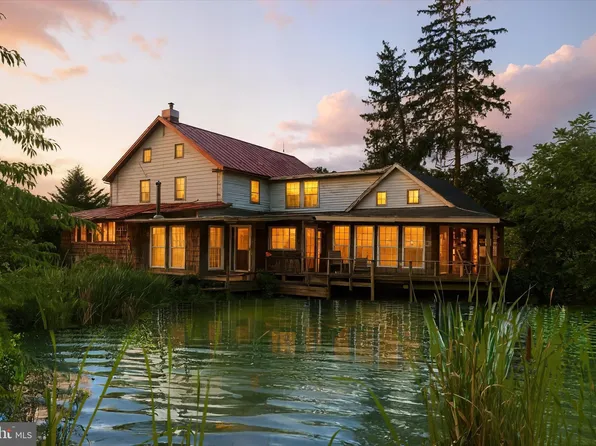 2141 Baltimore Pike, East Berlin, PA 17316