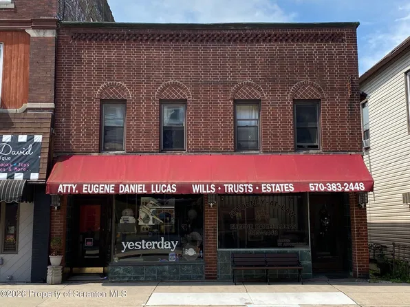 207-209 Lackawanna Ave, Olyphant, PA 18447