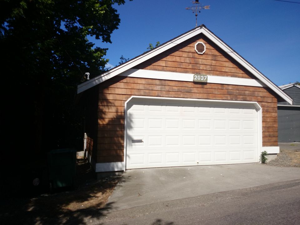 2nd image of 2637 Perkins Ln W