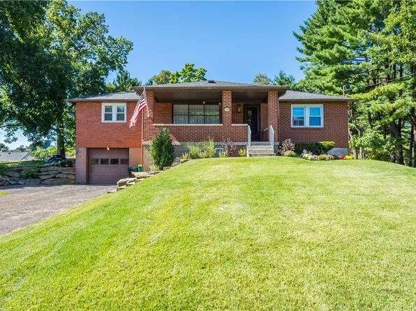 109 Valleyview Dr, Pittsburgh, PA 15215