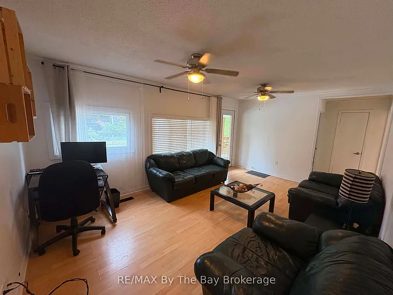 240 Shore Ln — Photo 2