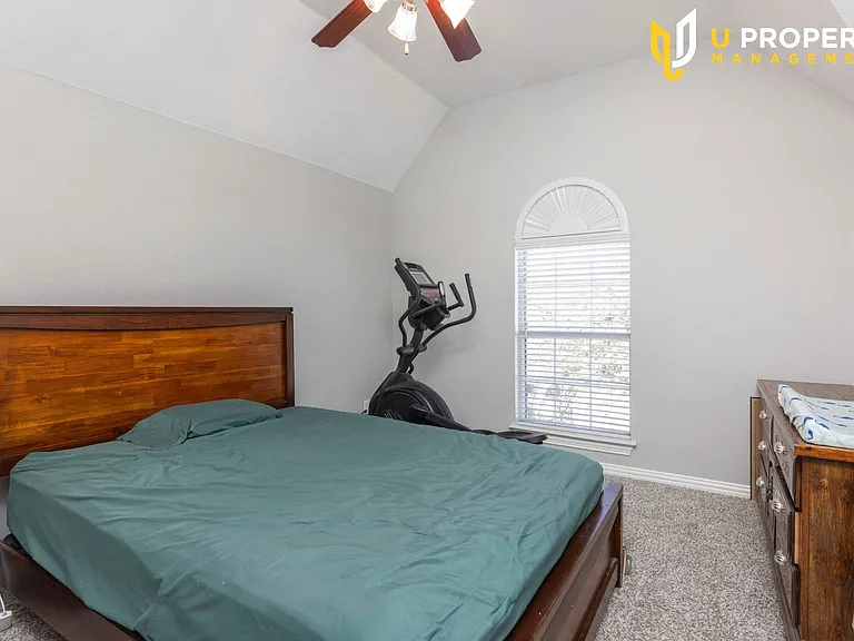 1687 Sandstone Dr — Photo 43