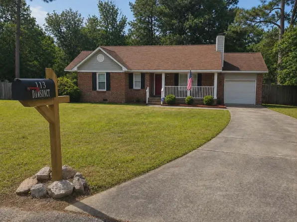 113 Damson Ct, Raeford, NC 28376