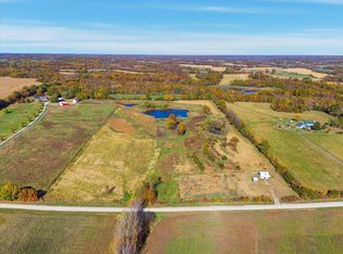 637 County Road 102, Fayette, MO 65248