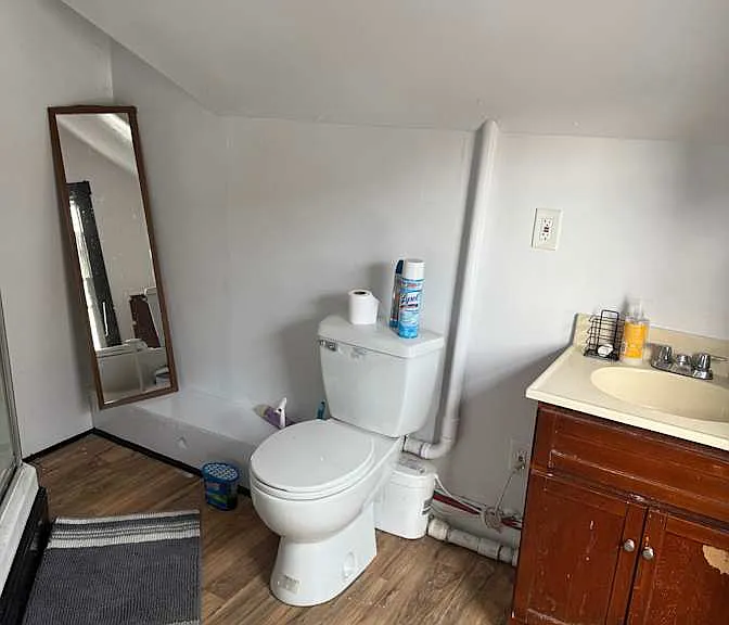 110 Pleasant St #3 — Photo 1